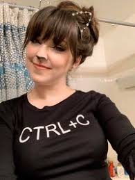 Nikki Ware (nikkiware)