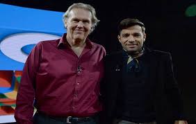 Hoy lloramos la pérdida de fernando báez, víctima de la violencia nocturna con inobjetable responsabilidad, según información pública, de jugadores de un club de rugby. Miscelaneas Gonzalo Bonadeo Benjamin Amadeo Y Marcos Mundstock