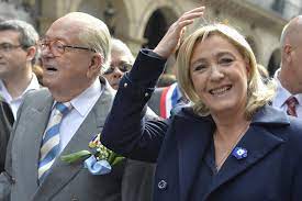 Il grandit dans une famille modeste, son père jean est pêcheur et sa mère gagne sa vie en faisant de la couture. Jean Marie Le Pen Comments Stir Outrage In France Wsj