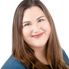 The wonderful Megan Spellman, director of brand experience at Intuit  Mailchimp, joined a group coaching call with 3 exceptional marketers as we  worked through 1 signature story each.