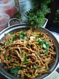 Taburkan bawang goreng, hirisan daun bawang, cili merah ke atas mee untuk lagi bertambah sedap.resepi mee goreng ni memang best dilayan cili jeruk dan perahan asam limau sedikit. Resepi Mee Lidi Resepi Merory Sedap Betul