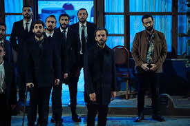 Yapım büyük bir izleyici kitlesine ulaşmayı başarmıştır. Cukur 127 Bolum Full Tek Parca Izle Cukur Son Bolum Show Tv Canli Izle