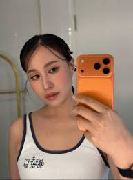 สปอยภาพเซลฟี่กล้องหน้า กล้องหลังมาก่อนเลย #shotoniphone17promax #iphon...