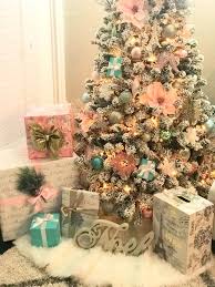 Discount99.us has been visited by 1m+ users in the past month 100 Shabby Chic Christmas Decors That Celebrates Your Love For All Things Vintage Pastel Hike N Dip