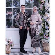 Simak inspirasi ootd andalan keluarga. Harga Baju Pesta Couple Terbaik Batik Pakaian Wanita Agustus 2021 Shopee Indonesia