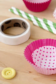 How to make paper flowers using cupcake liners or coffee filters? Super Easy Cupcake Liner Flowers