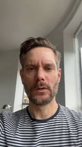 Jamie Bull's Instagram, Twitter & Facebook