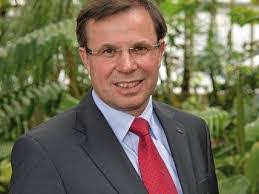 Gerald Steger's Instagram, Twitter & Facebook