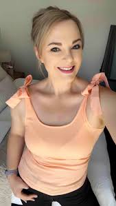 Very true.......Thursday onwards 👎👎👎boo hooo ....hey anyway 😊😊