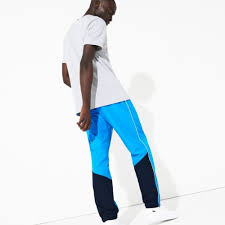 Nos pantalons de survêtement pour hommes conjuguent qualité et confort à la maison comme en ville. Pantalon De Survetement Lacoste Sport Chez Dm S