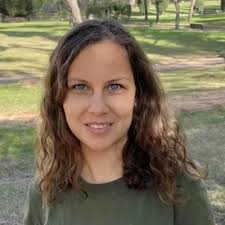 I'm happy to share that last week I started my new journey as a KYC  Representative at Payoneer! I want to thank everyone who helped me take my  first steps in Israeli