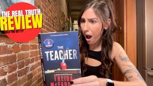 The Teacher: McFadden, Freida: 9781728296210: Amazon.com: Books