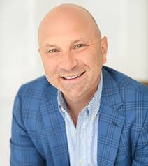 News, Notes, and Nods: Undergraduates · Babson Magzine