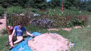 The mix of earth and sand should be in the ratio of 1:1, such proportions are suitable for most hens and chicks. Applying Sand To The Garden Friend Or Foe Youtube