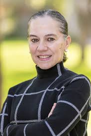 Susana Blanco's Instagram, Twitter & Facebook