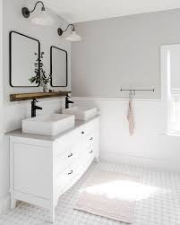 25 Serene White Bathroom Design Ideas That Full Of Visual Interest Godiygo Com White Bathroom Designs Bathroom Vanity Designs Upstairs Bathrooms