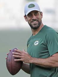 Suh got flagged for a late hit in the second quarter for shoving rodgers to the ground long after he got rid of the ball. Aaron Rodgers Flaunts Quarantine Beard To Introduce Max Homa For Pga Tour