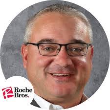 Patricia Courville's Instagram, Twitter & Facebook