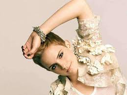 Emma Watson moves in with Johnny Simmons!