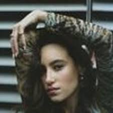 Clara Le Bouar I am a student