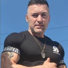 Just picked up some bottled water from the Tonbridge water station. They're  still giving it out if anyone needs some