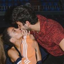 Sebastian yatra — devuelveme el corazon (mantra 2018). Sebastian Yatra Tini Stoessel Y Su Historia De Amor Show News