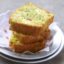 Cake A La Courgette Lardons Et Fromage De Chevre Facile Et Pas Cher Cake Au Fromage Courgette Lardon Recette