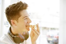 Seven things you need to know about coffee & bakery to go