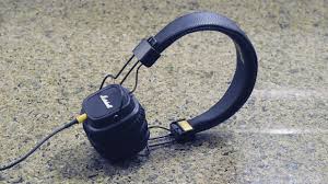 Słuchawki major ii bluetooth możesz także łatwo złożyć i schować w plecaku, czy torebce,składana konstrukcja ułatwia przechowywanie, gdy nie są one używane. Marshall Headphones Ausprobiert Fullstack Fur Die Ohren Ist Nicht Nur Mit Gitarren Schon Golem De