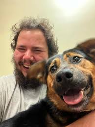 Bootsie says Merry Christmas, from North Carolina!