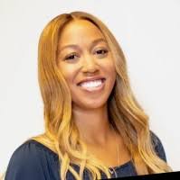 2100+ perfiles de «Coretta»