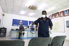 Jalan balai polis is a minor road on the southern side of the kuala lumpur chinatown. Mbsa On Twitter Weloveshahalam Staysafestayhome Kerja Kerja Disinfeksi Di Balai Polis Setia Alam Seksyen U13 Telah Dilaksanakan Oleh Pihak Mbsa Https T Co Xemgtyffib