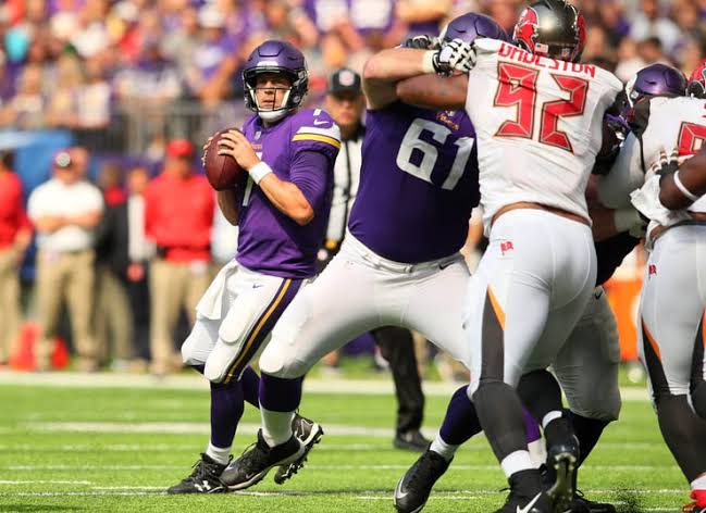 Refocused: Minnesota Vikings 34, Tampa Bay Buccaneers 17