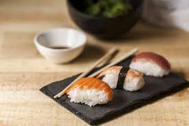 Cómo hacer sushi en casa. Hacer Buen Sushi En Casa No Es Caro Seis Sushimen Nos Cuentan Que Pescados Accesibles Elegir