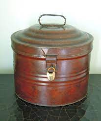 Antique Metal Hat Box From England With Rare Beehive Shaped Top Antique Metal Antiques Antique Hats