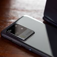 The s20 wins the battle of the batteries by a whisker. Why Samsung S 108 Megapixel Camera Isn T Just A Gimmick The Verge