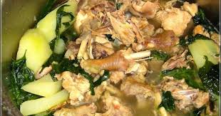 Tinolang Manok Is Among The Most Popular Chicken Dishes In Philippines It Is Also Easy To Cook And If One Uses Bisaya Na Manok Free Roam Tinola Food Chicken