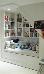 Kitap Okuma Kosesi Kitap Okuma Kosesi Dekorasyon Okuma Kosesi Okuma Kosesi Dekorasyon Okuma Kosesi Ornekl Ev Dekoru Ev Kitapliklari Ev Dekorasyon Fikirleri