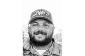 Kerry Spinks's Instagram, Twitter & Facebook