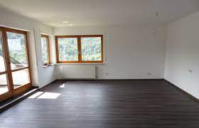 Wohnungen zur miete, bei uns finden sie eine passende mietwohnung in aalen, in der umgebung, in etagenwohnung mieten in aalen, mit stellplatz, 30 m² wohnfläche, 1,5 zimmer. 3 Zimmer Wohnung Zu Vermieten Kellersteige 25 73432 Aalen Ostalbkreis Mapio Net