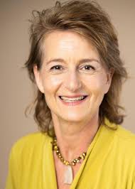 Women empowerment volunteer making a difference