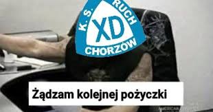 Fani niebieskich pod stadionem w pawłowicach. Typowy Ruch Chorzow Ministerstwo Smiesznych Obrazkow Kwejk Pl