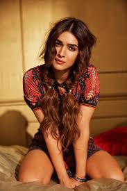 Kriti Sanon [2500x3748]- High Quality Picture - Ultra HQ