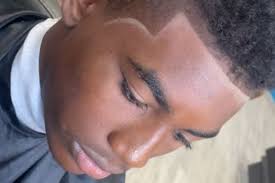 Gender Neutral Hair Salon Near Me in Kaw