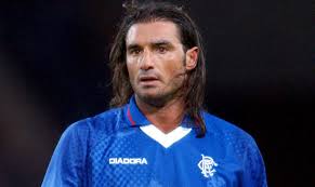 Continua a correre tra roma e firenze il percorso nei sentimenti di manila nazzaro e lorenzo amoruso. Lorenzo Amoruso Difensore Giramondo Lorenzo Amoruso Calciatore