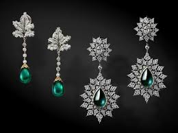 Top 10 Jewelry Stores In The World Topteny Com Jkj deal exclusively in international standard 22/22 carat hallmark purity gold, 24 carat exquisite kundan/polki sets and 18 carat diamond jewellery.