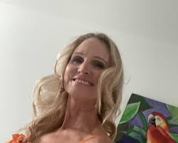 Brenda Dobbins's Instagram, Twitter & Facebook