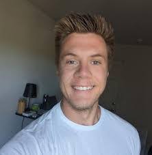 Darin Craig's Instagram, Twitter & Facebook