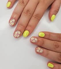 With some dots against the white and blue base, this pedicure idea is just effortless chic. 25 Flower Nail Art Design Ideas Easy Floral Manicures For Spring And Summer