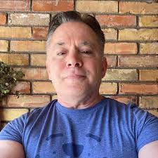 Kirk Holt's Instagram, Twitter & Facebook